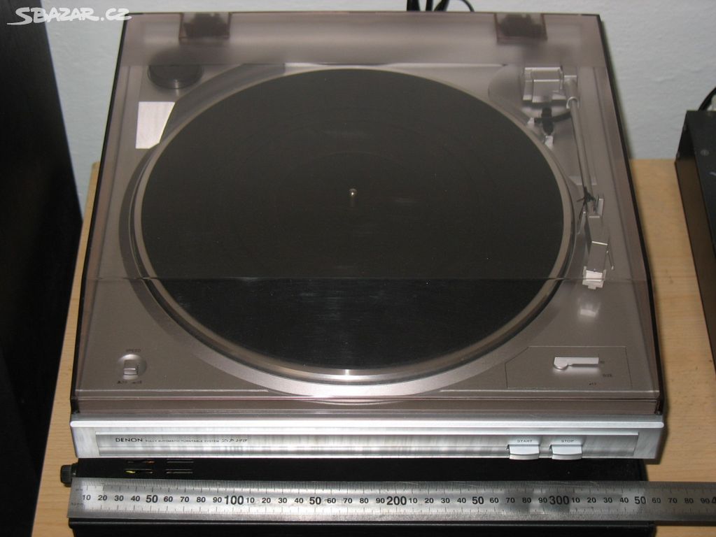 Zánovní gramofon Denon DP-29F automat.